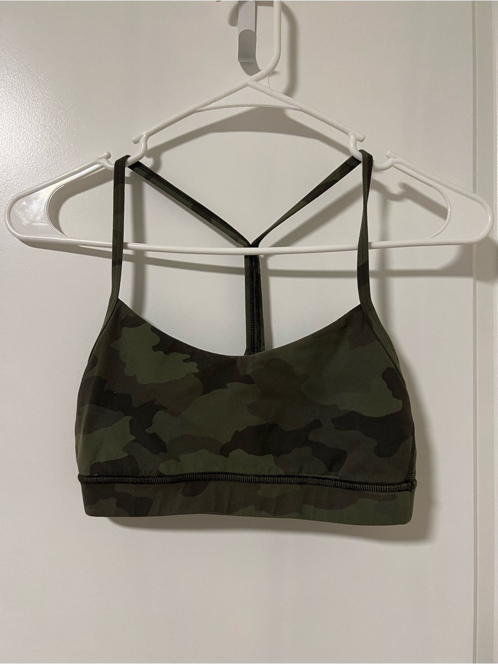 Lululemon Flow Y sports camo bra